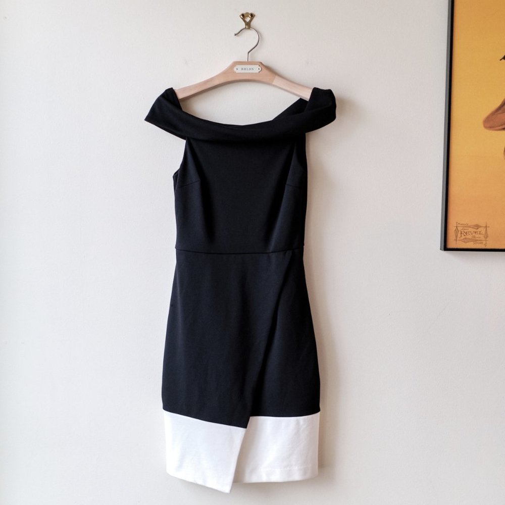 • Ever New • Off Shoulder Bodycon Dress Sz 2